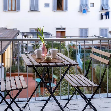 Jungle Apt - Dolcevita Holiday Florence Exterior photo